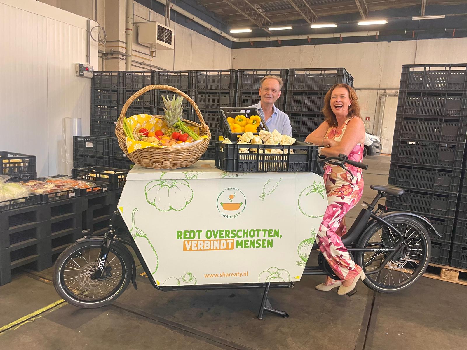 Mariette van Leeuwen, gedeputeerde Provincie Zuid-Holland en oprichter Berend bakfiets